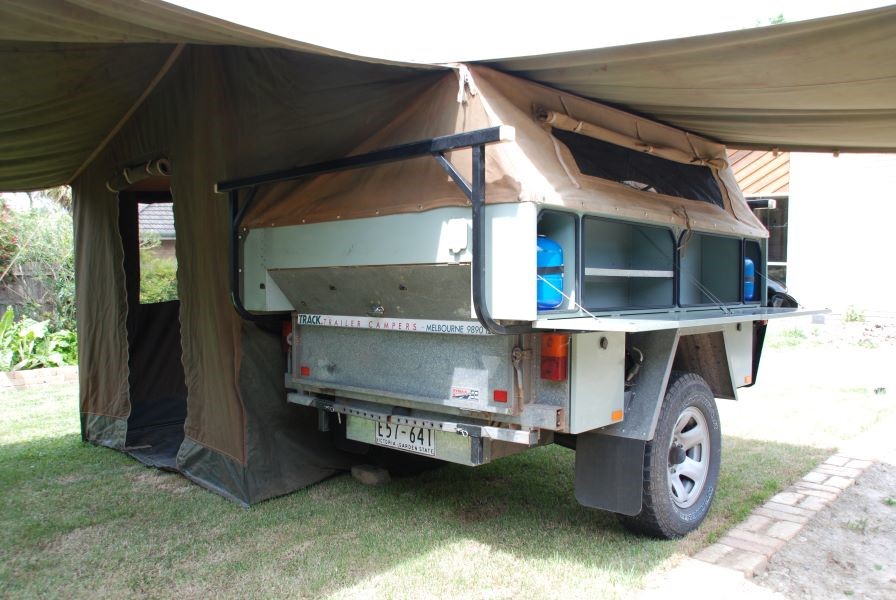 camper trader1702