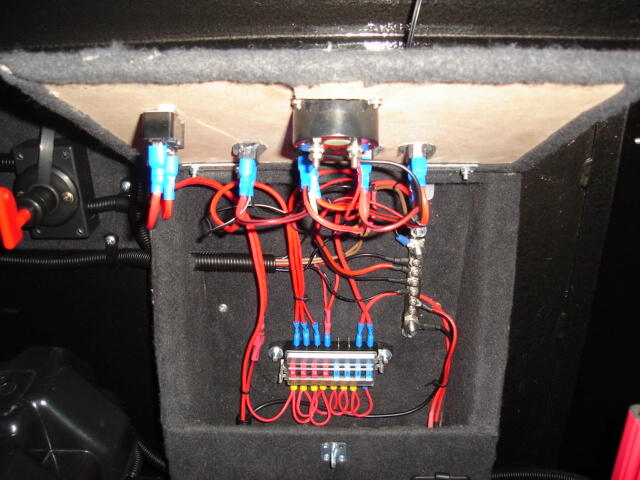 cons 12 volt battery management for his camper trailer 12v inverter circuit diagram 